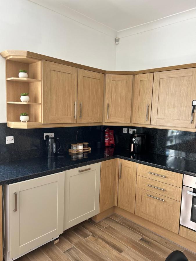 1L Albert Place Maddiston Road Brightons Falkirk Fk2 0Jx Polmont ภายนอก รูปภาพ