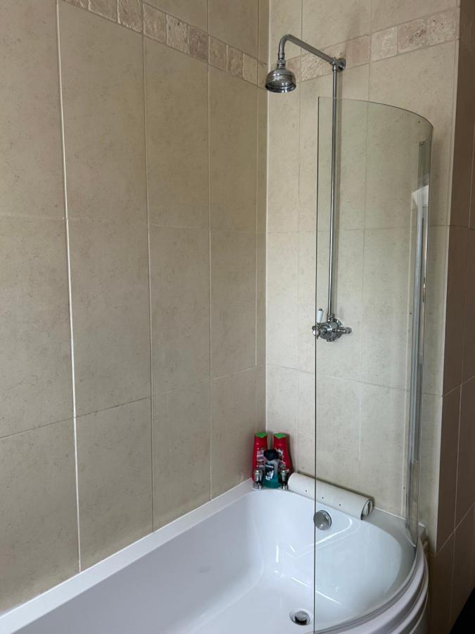 1L Albert Place Maddiston Road Brightons Falkirk Fk2 0Jx Polmont ภายนอก รูปภาพ