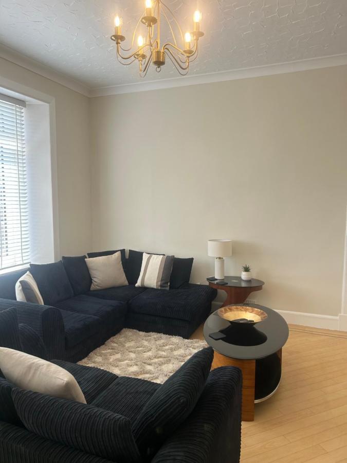 1L Albert Place Maddiston Road Brightons Falkirk Fk2 0Jx Polmont ภายนอก รูปภาพ